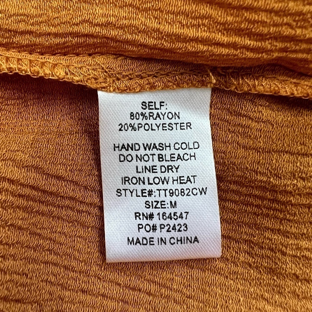 Flawless Santa Cruz Chic Shift Top in Golden Honey - Size M - Picture 10 of 10